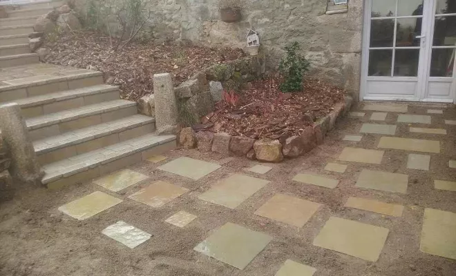 Création d'un escalier à St Etienne, Saint-Étienne, BESSARDET Paysage